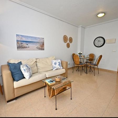 Beach Apartment Torrevieja Eksteriør billede