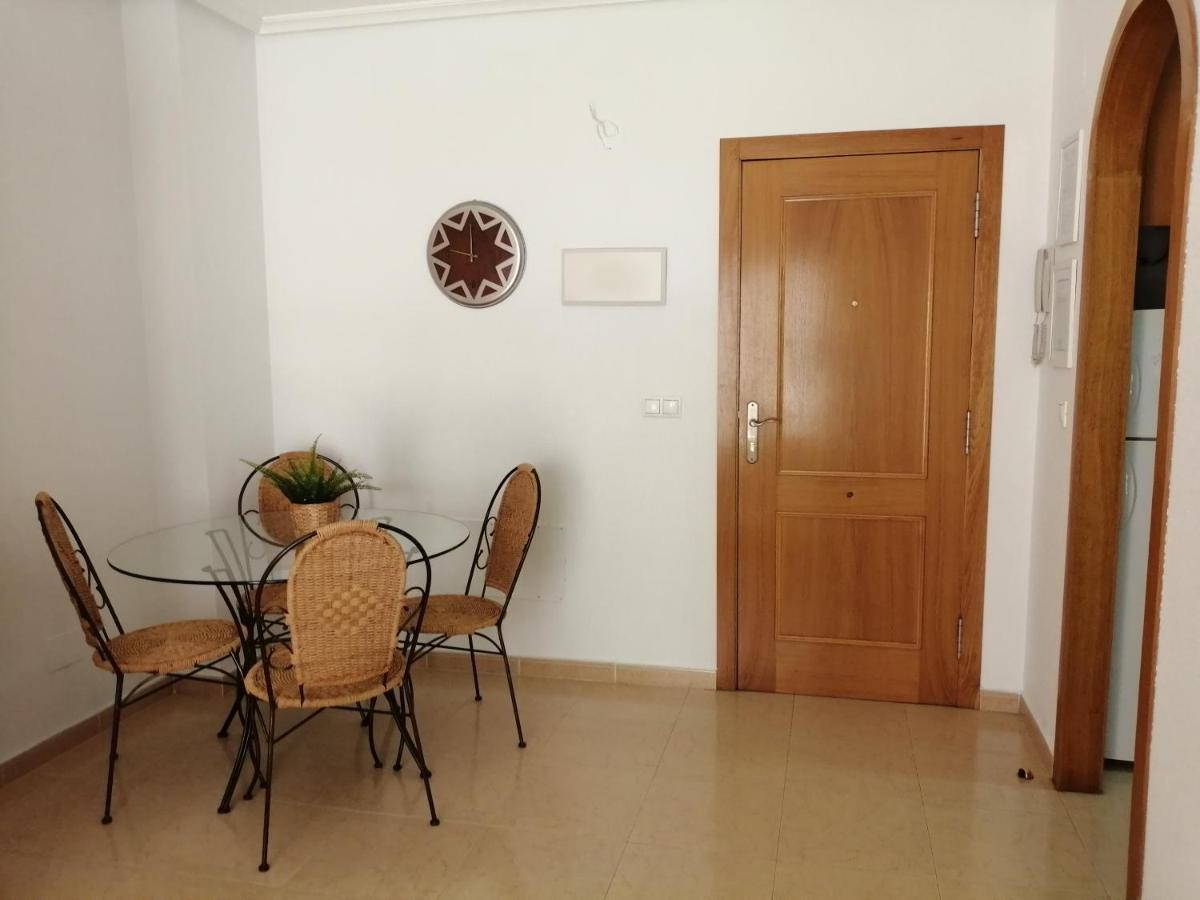 Beach Apartment Torrevieja Eksteriør billede