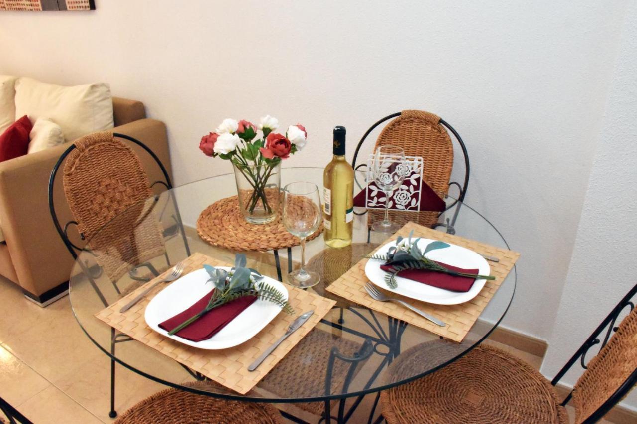 Beach Apartment Torrevieja Eksteriør billede