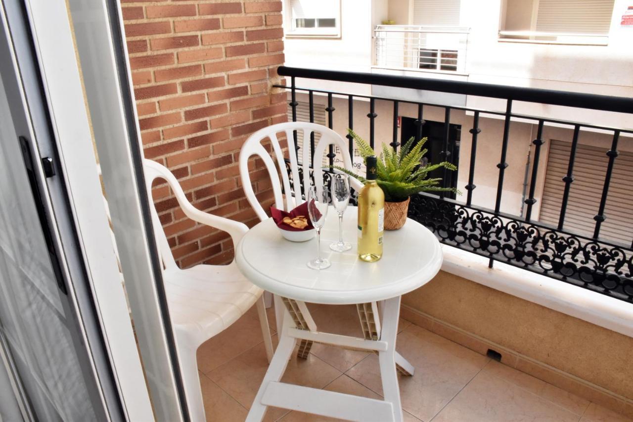 Beach Apartment Torrevieja Eksteriør billede