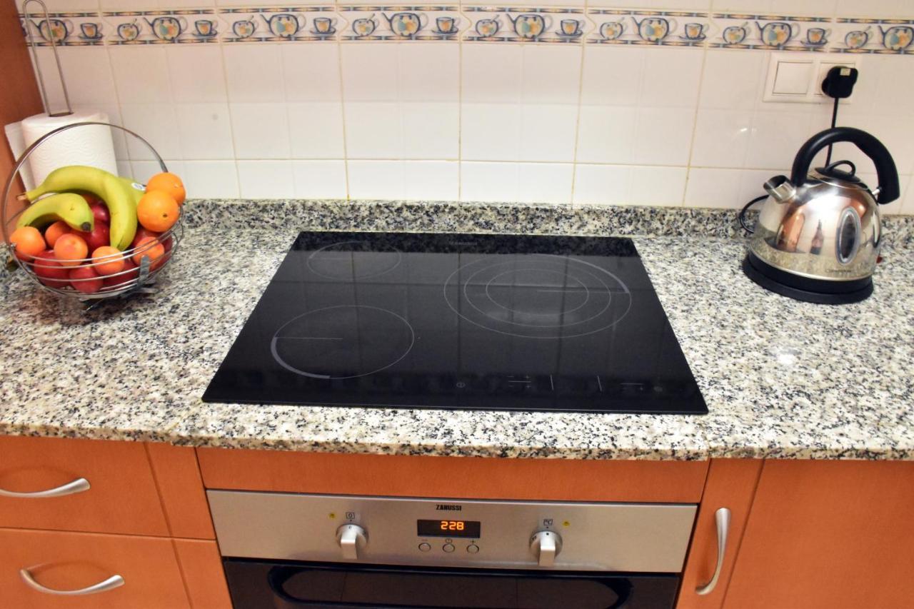 Beach Apartment Torrevieja Eksteriør billede