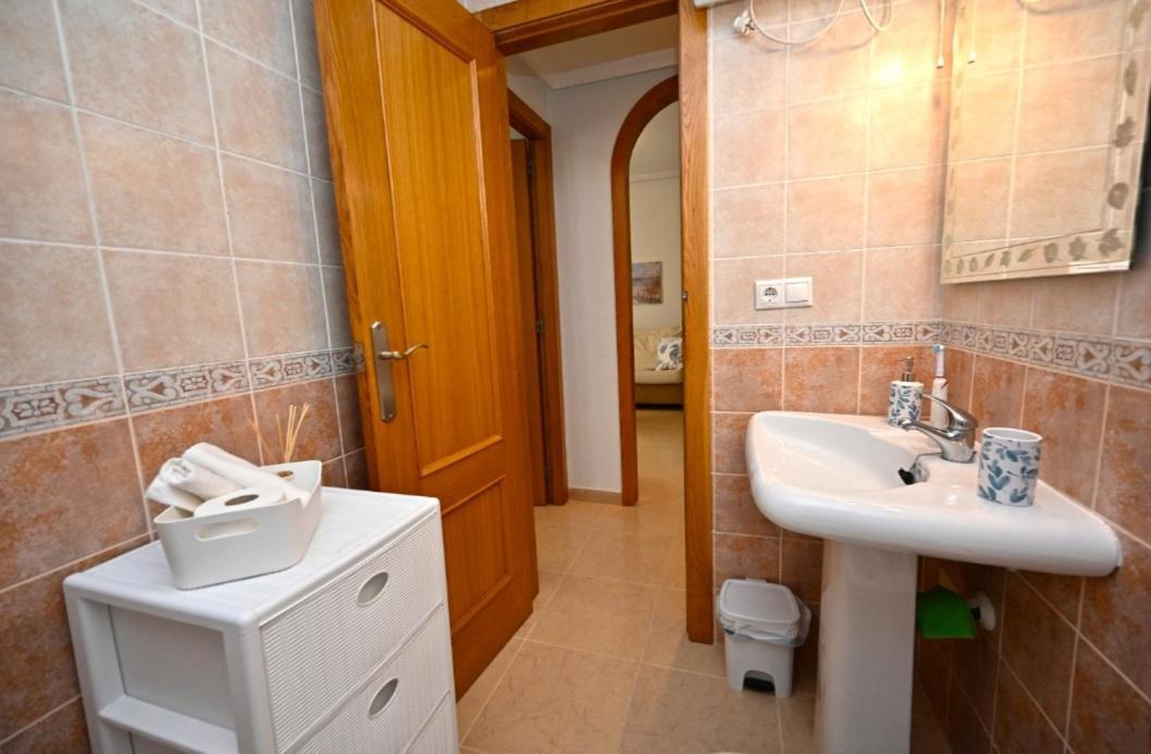 Beach Apartment Torrevieja Eksteriør billede